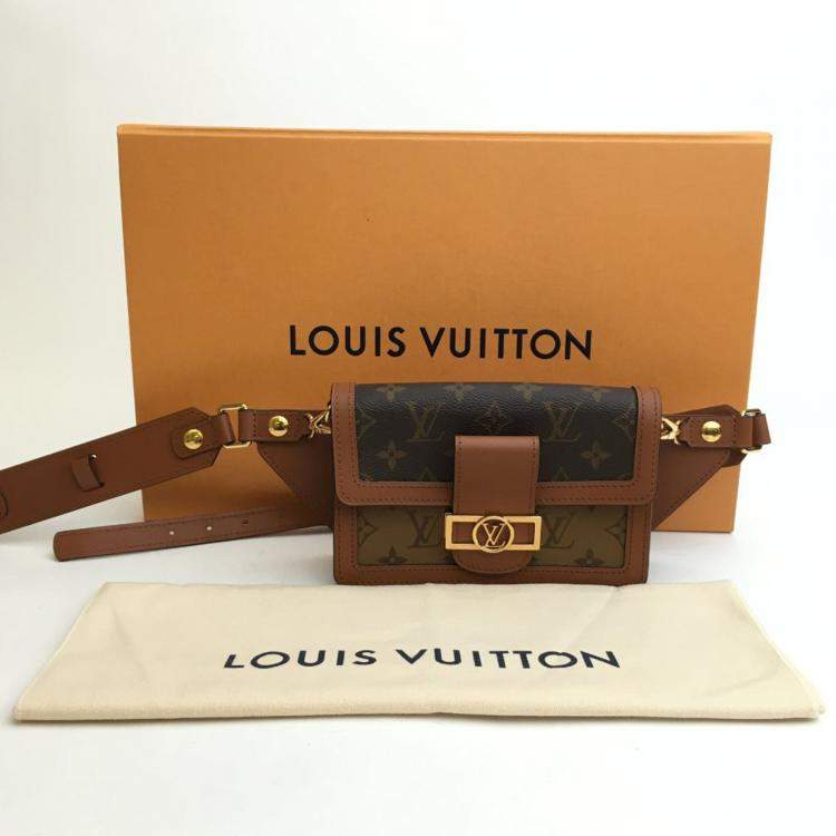 مملوكة مسبقًا Louis Vuitton Dauphine Belt Bag
