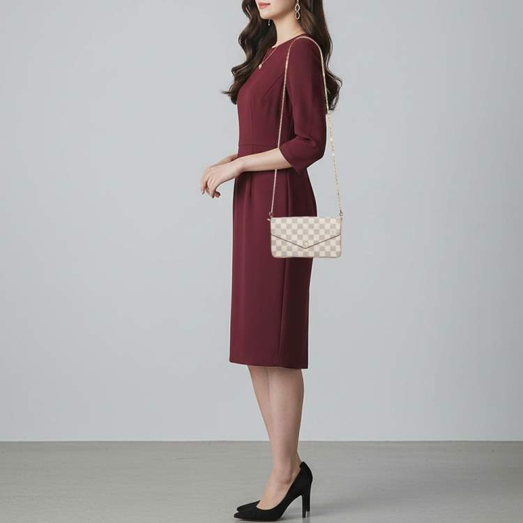 مملوكة مسبقًا Louis Vuitton Pochette Félicie Damier Azur Canvas Bag