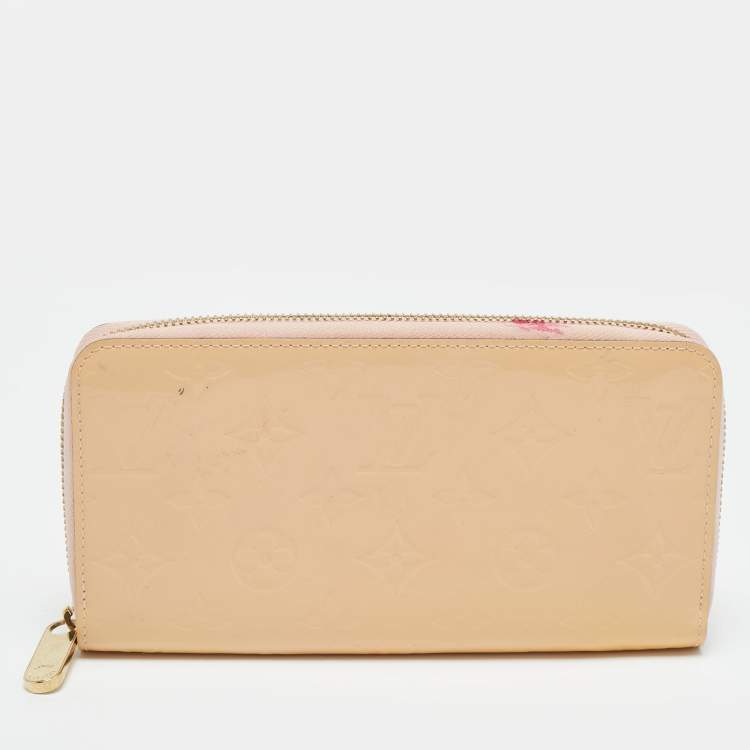 Pre Owned Louis Vuitton Rose Angelique Monogram Vernis Zippy Wallet