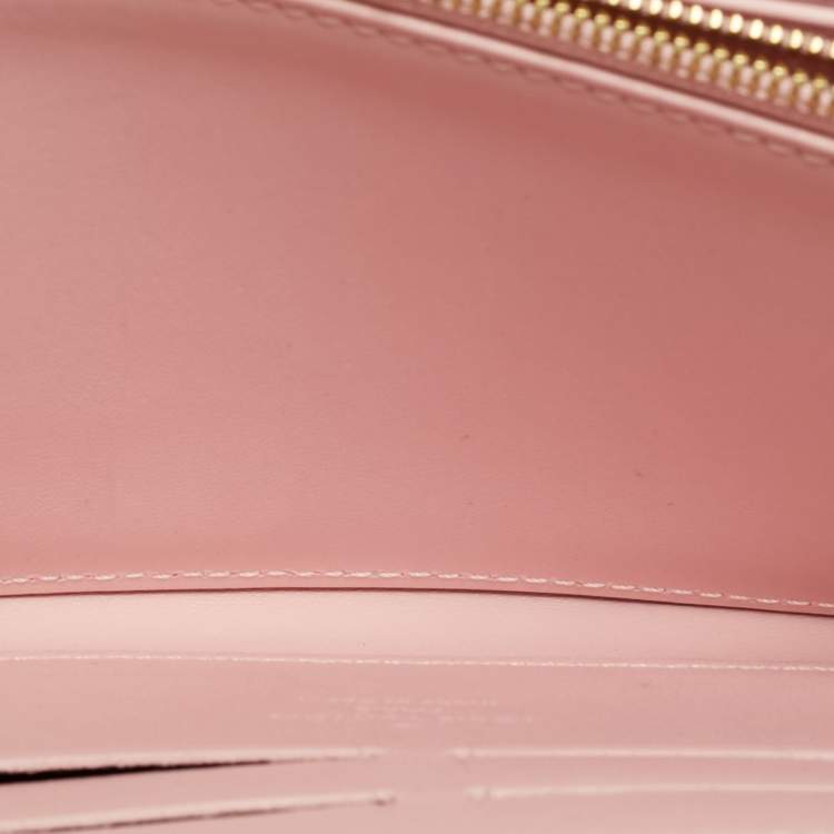 Pre Owned Louis Vuitton Rose Angelique Monogram Vernis Zippy Wallet