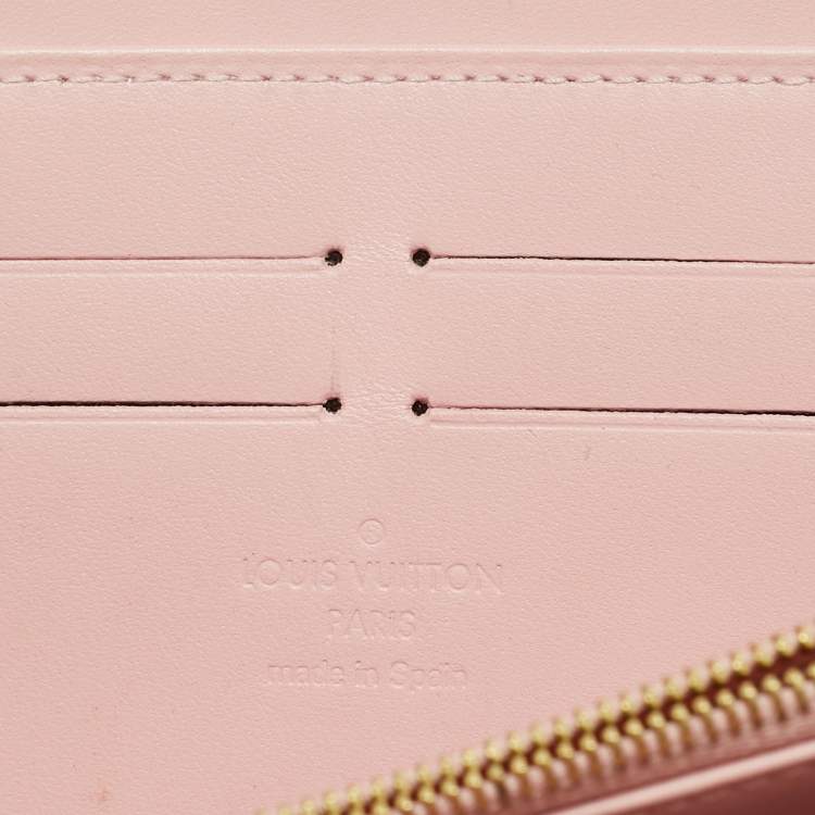 Pre Owned Louis Vuitton Rose Angelique Monogram Vernis Zippy Wallet