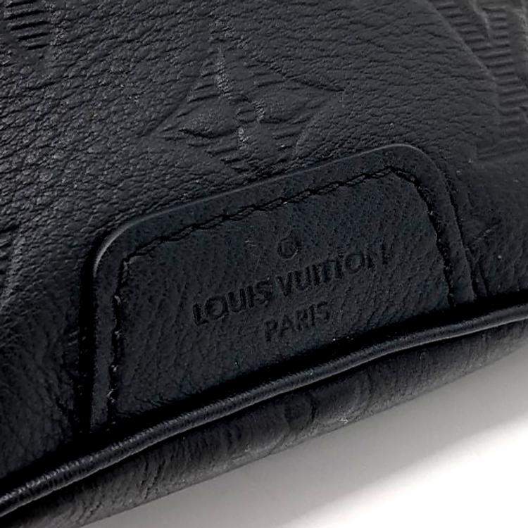 Pre Owned Louis Vuitton Black Leather Discovery Bum Bag