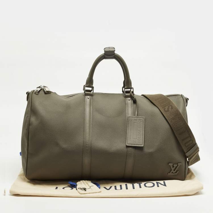 Pre Owned Louis Vuitton Keepall Bandoulière 50 Kaki Leather Bag