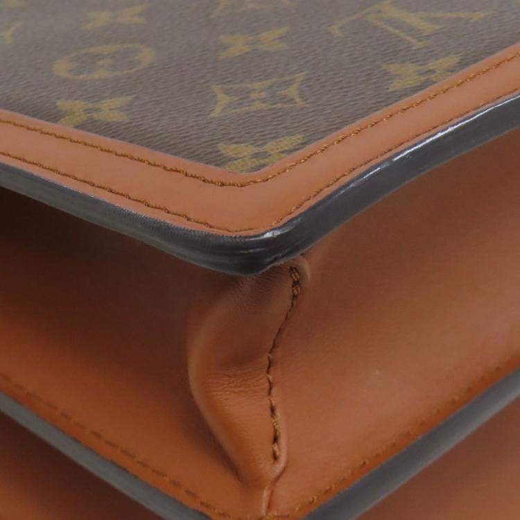 مملوكة مسبقًا Louis Vuitton Dauphine Mm Shoulder Bag Monogram Reverse