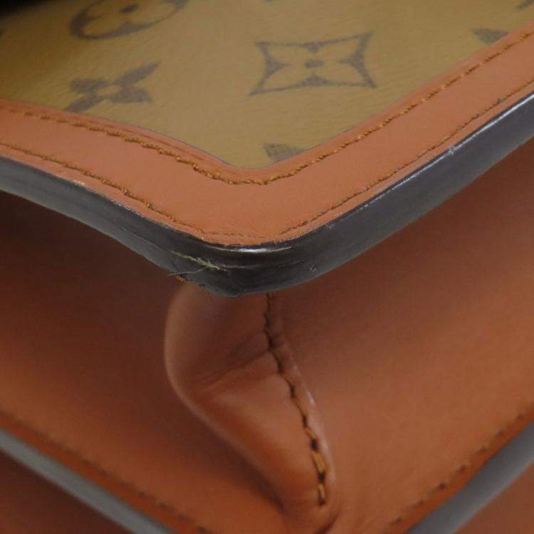 مملوكة مسبقًا Louis Vuitton Dauphine Mm Shoulder Bag Monogram Reverse