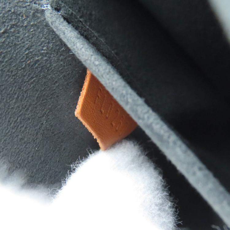 مملوكة مسبقًا Louis Vuitton Dauphine Mm Shoulder Bag Monogram Reverse