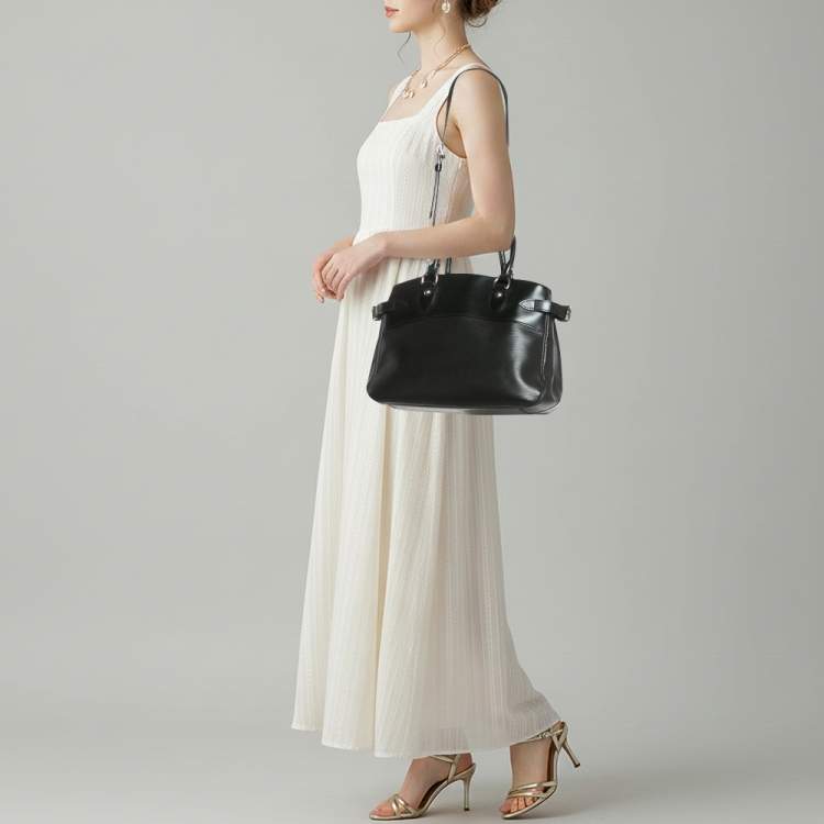 Pre Owned Louis Vuitton Passy PM Black Epi Leather Bag