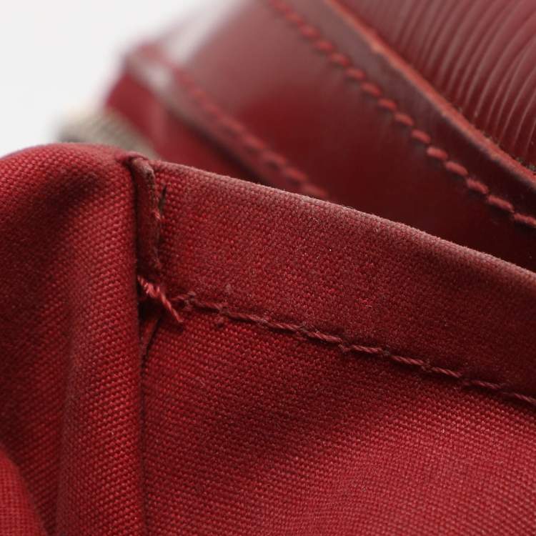 Pre Owned Louis Vuitton Montaigne GM Rubis Epi Leather Bowling Bag