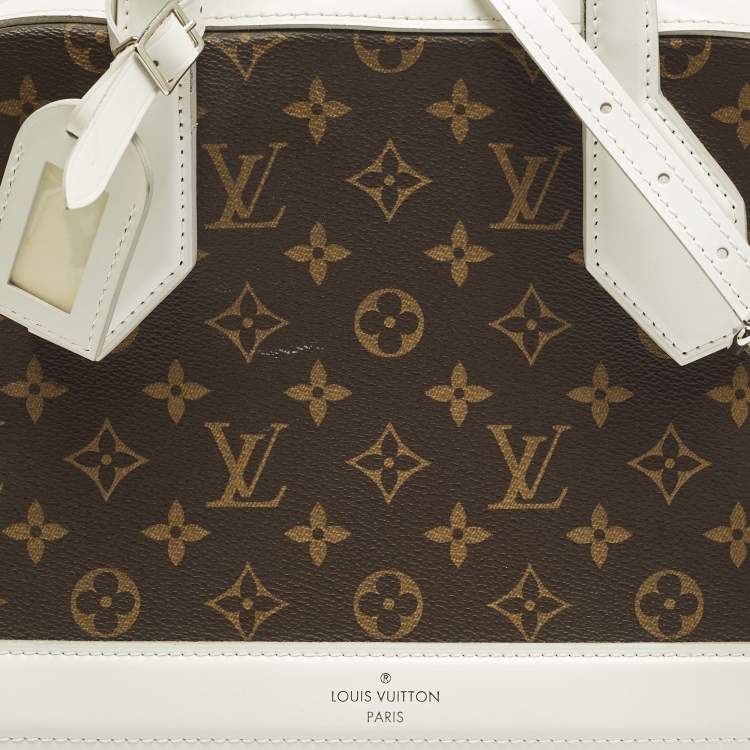 Pre Owned Louis Vuitton Dora PM White Monogram Canvas Bag