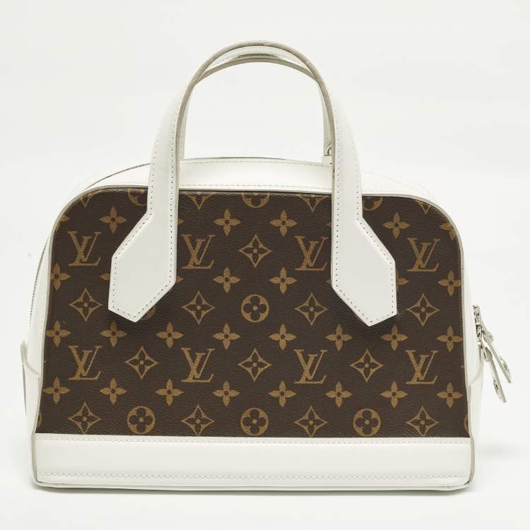 Pre Owned Louis Vuitton Dora PM White Monogram Canvas Bag