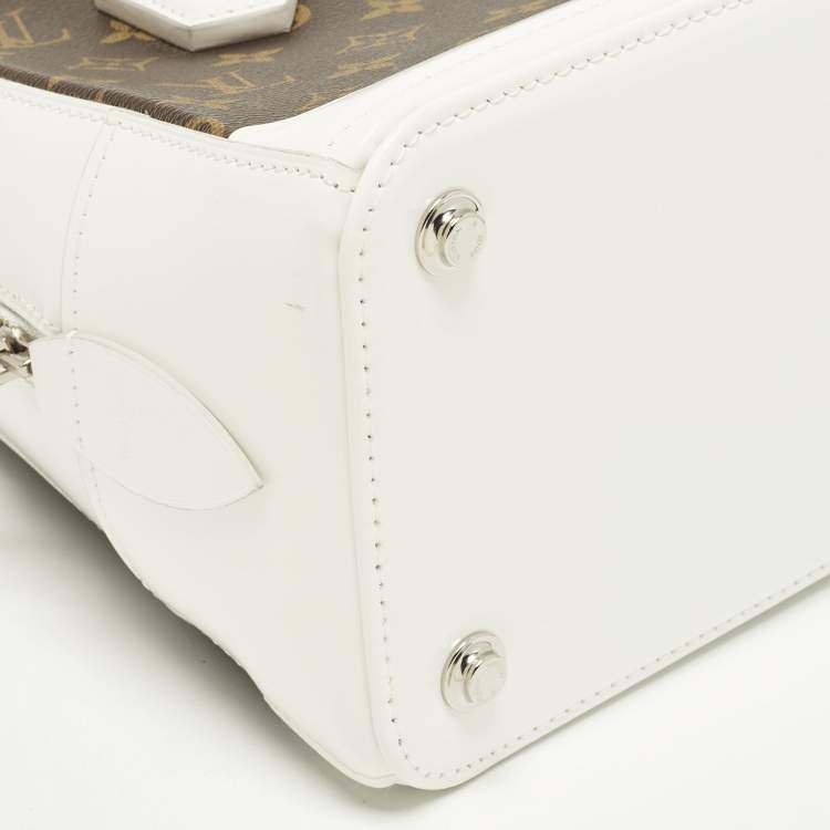 Pre Owned Louis Vuitton Dora PM White Monogram Canvas Bag