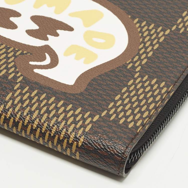 مملوكة مسبقًا Louis Vuitton x Nigo Pochette Jour GM Damier Ebene Giant Canvas Clutch