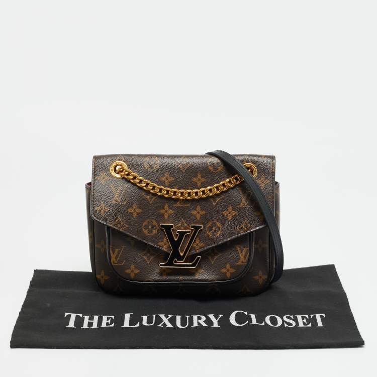 Pre Owned Louis Vuitton Monogram Canvas Passy Bag