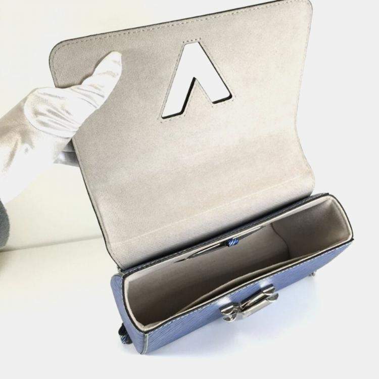 Pre Owned Louis Vuitton Epi Pins Twist PM