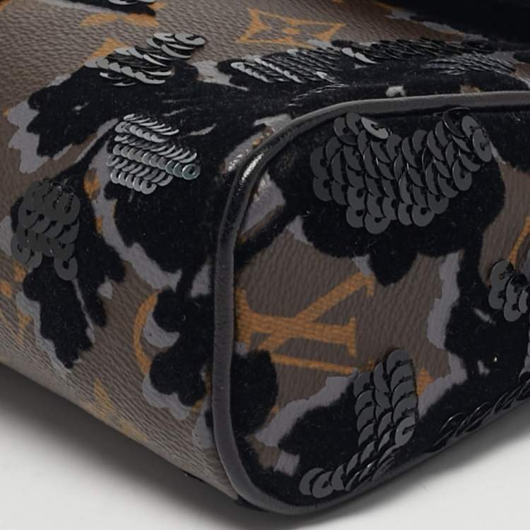 Pre Owned Louis Vuitton Fleur de Jais Manege Black/Monogram Canvas and Leather Limited Edition Clutch