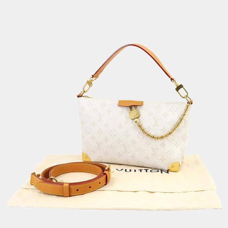 Pre Owned Louis Vuitton Bobo Trunk Off-White Monogram Canvas Handbag