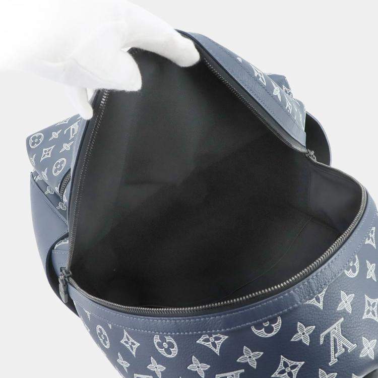 Pre Owned Louis Vuitton Discovery PM Navy Monogram Shadow Leather Backpack