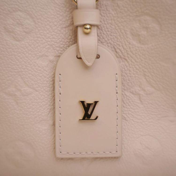 مملوكة مسبقًا Louis Vuitton White Monogram Empreinte Petite Malle Souple