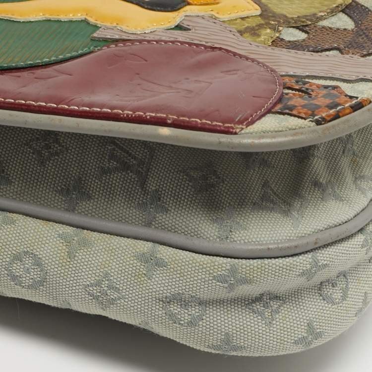 مملوكة مسبقًا Louis Vuitton Patchwork Conte de Fees Musette Grey Monogram Limited Edition Bag