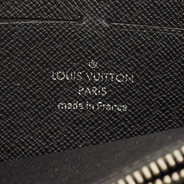 مملوكة مسبقًا Louis Vuitton Zippy Black Epi Leather Wallet