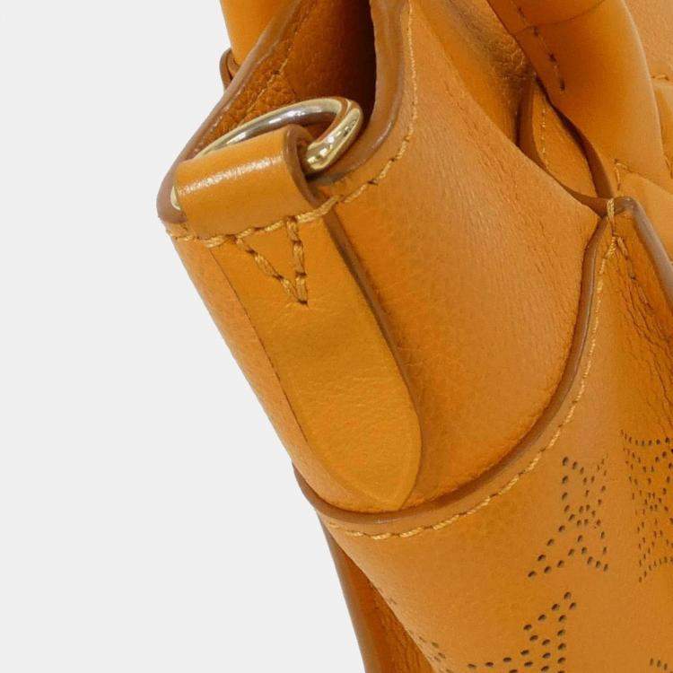 مملوكة مسبقًا Louis Vuitton On My Side Pm Handbag