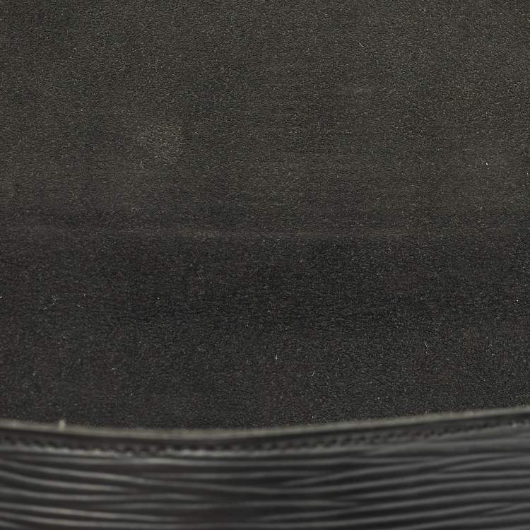 Pre Owned Louis Vuitton Black Epi Leather Pochette Felicie Bag