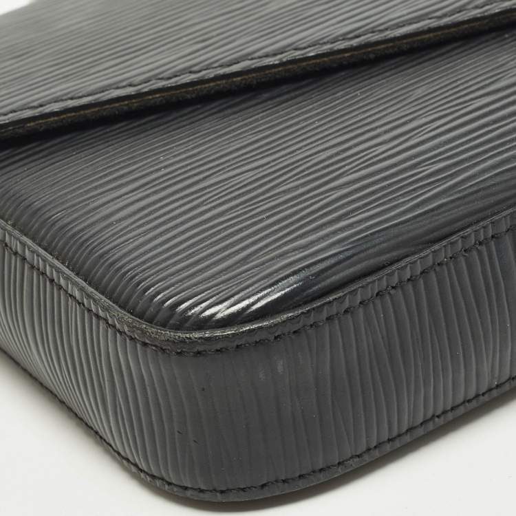 Pre Owned Louis Vuitton Black Epi Leather Pochette Felicie Bag