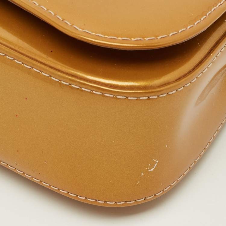 Pre Owned Louis Vuitton Sobe Rose Florentine Vernis Clutch