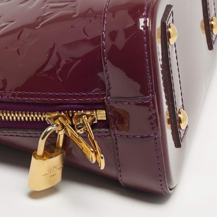 مملوكة مسبقًا Louis Vuitton Alma BB Violette Monogram Vernis Bag