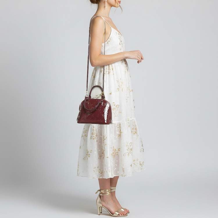 مملوكة مسبقًا Louis Vuitton Alma BB Violette Monogram Vernis Bag