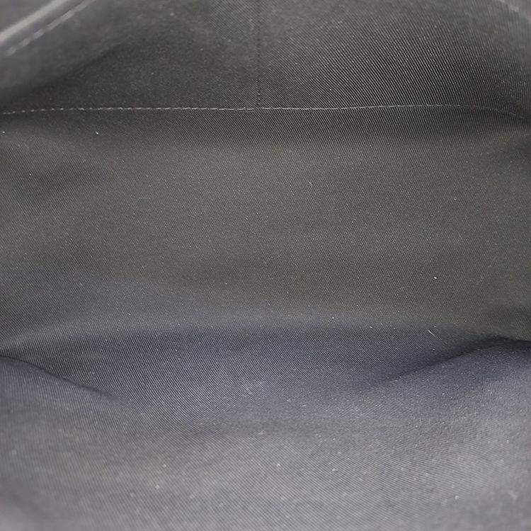 مملوكة مسبقًا Louis Vuitton Navy Blue Leather Empreinte Blanche Mm