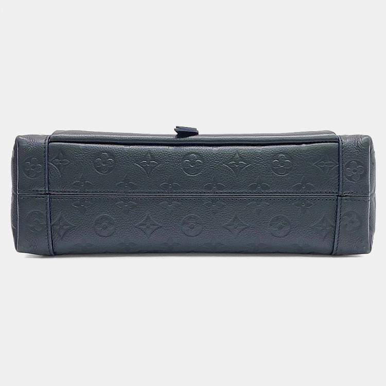 مملوكة مسبقًا Louis Vuitton Navy Blue Leather Empreinte Blanche Mm