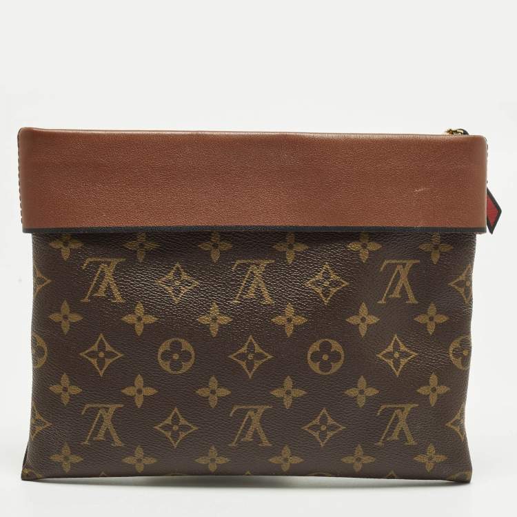Pre Owned Louis Vuitton Tuileries Caramel Monogram Canvas and Leather Clutch