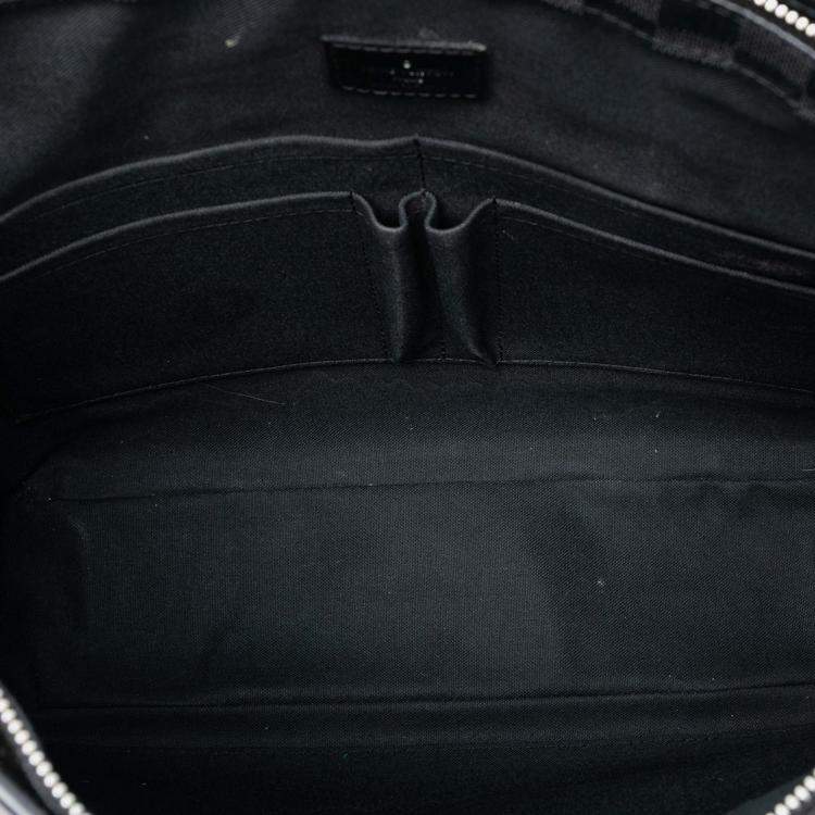 مملوكة مسبقًا Louis Vuitton Black Damier Graphite Tadao PM