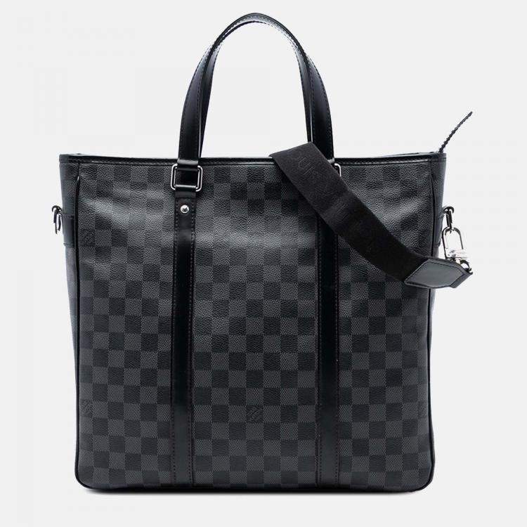 مملوكة مسبقًا Louis Vuitton Black Damier Graphite Tadao PM