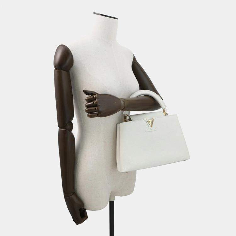 Pre Owned Louis Vuitton Handbag Taurillon Leather Capucines Bb Shoulder Bag White