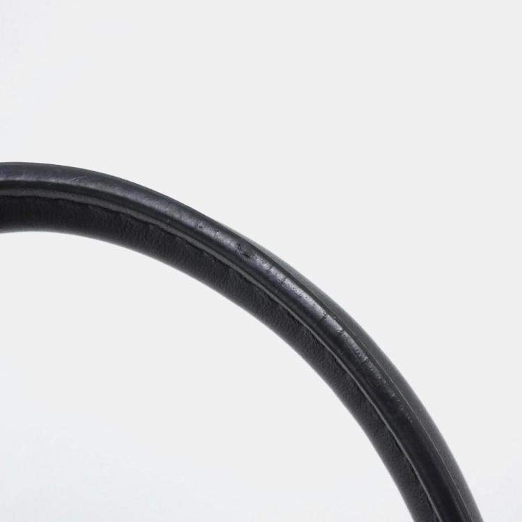 مملوكة مسبقًا Louis Vuitton Monogram On My Side Mm Handbag