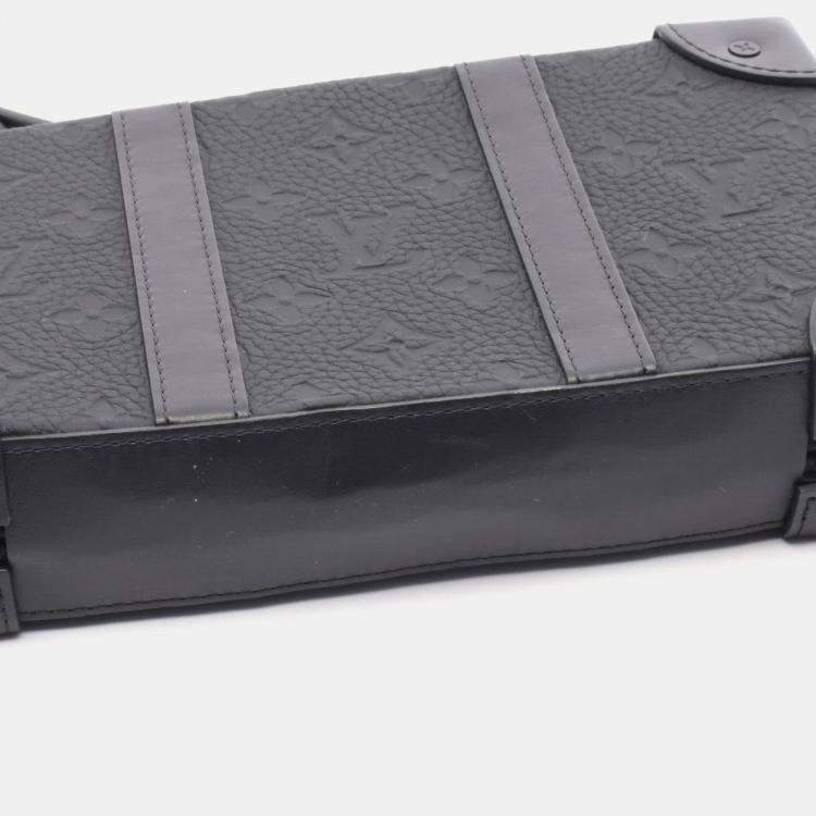 مملوكة مسبقًا Louis Vuitton Soft Trunk Wallet Shoulder Bag In Monogram Taurillon Leather  Black