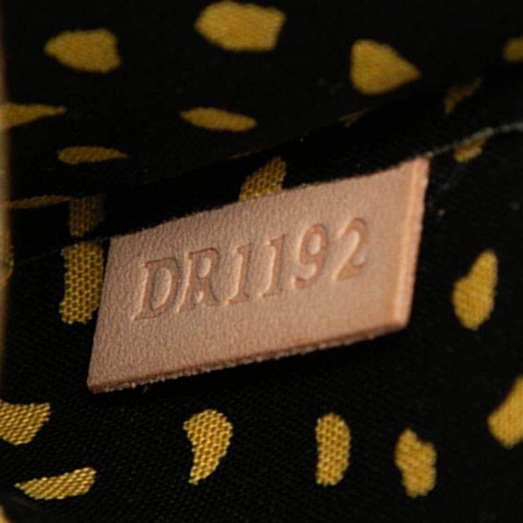 Pre Owned Louis Vuitton Yellow Yayoi Kusama Monogram Vernis Dots Infinity Pochette Accessoires