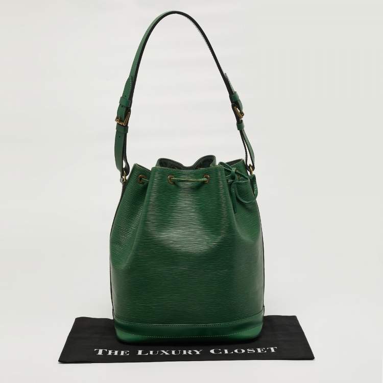 Pre Owned Louis Vuitton Noe Borneo Green Epi Leather Bag
