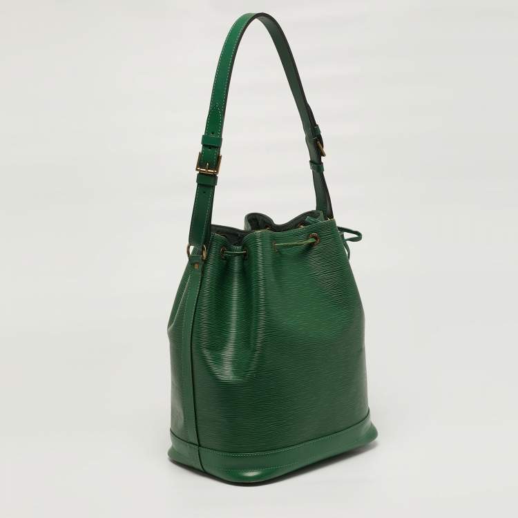 Pre Owned Louis Vuitton Noe Borneo Green Epi Leather Bag