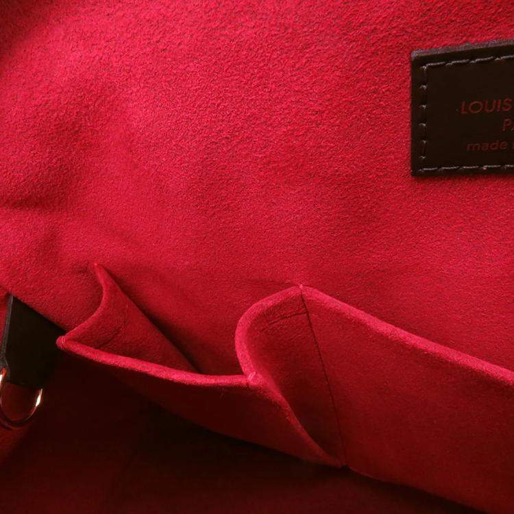 مملوكة مسبقًا Louis Vuitton Trevi Red Damier Ebene Canvas Size PM