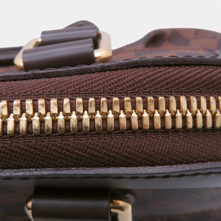 مملوكة مسبقًا Louis Vuitton Trevi Red Damier Ebene Canvas Size PM