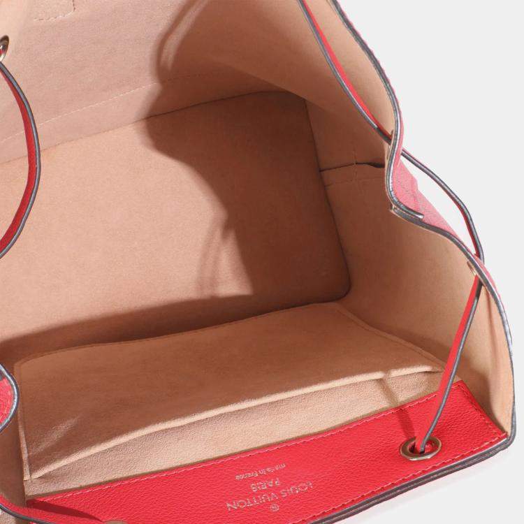 Pre Owned Louis Vuitton Rubis Calfskin Leather Lockme Backpack