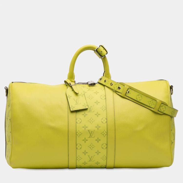 مملوكة مسبقًا Louis Vuitton Yellow Taigarama Keepall Bandouliere 50