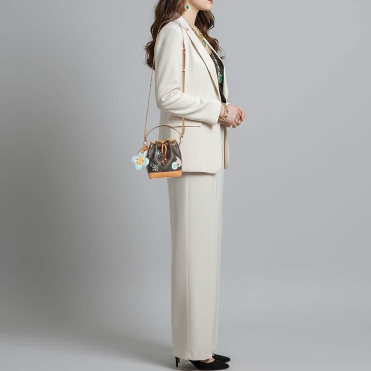 مملوكة مسبقًا Louis Vuitton Noe Nano Monogram Azur Frost Canvas Bucket Bag
