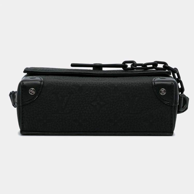 Pre Owned Louis Vuitton Black Monogram Taurillon Steamer Wearable Wallet