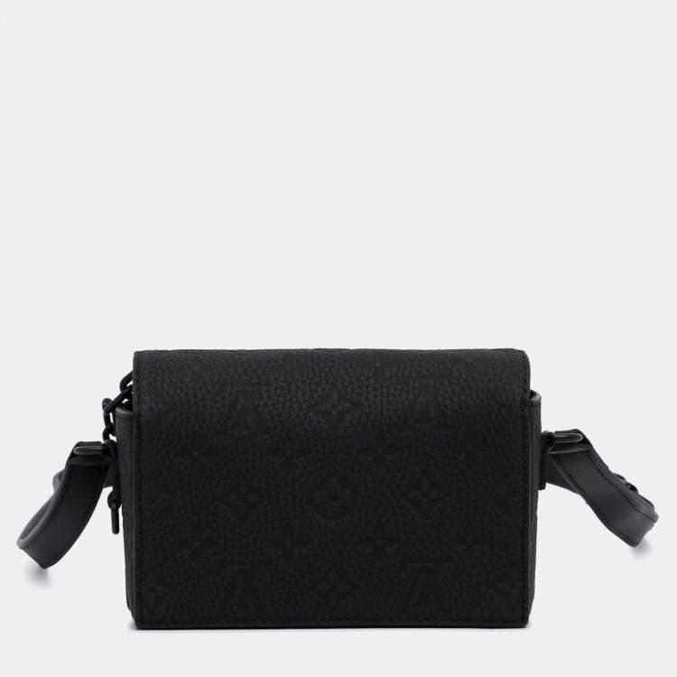 Pre Owned Louis Vuitton Black Monogram Taurillon Steamer Wearable Wallet