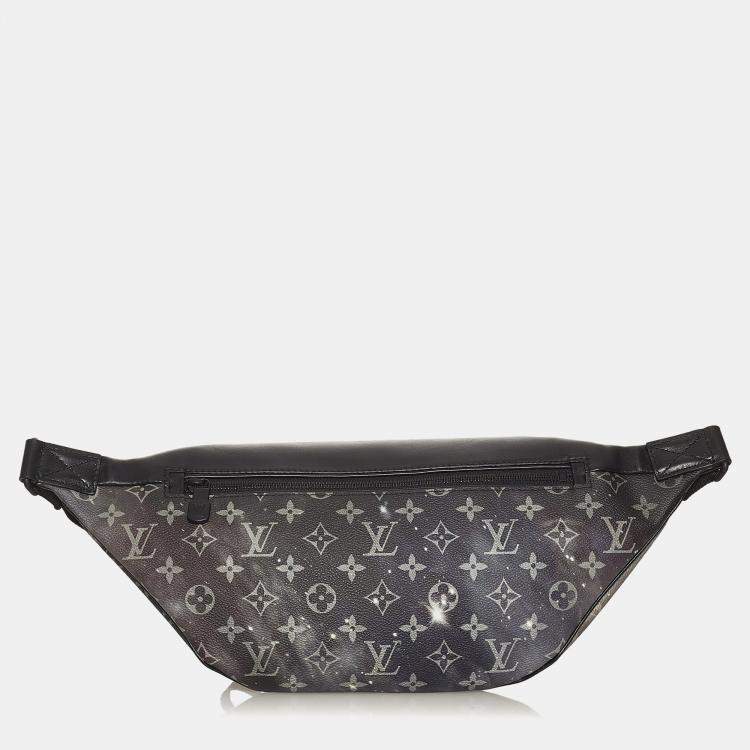 Pre Owned Louis Vuitton Black Monogram Galaxy Discovery Bumbag