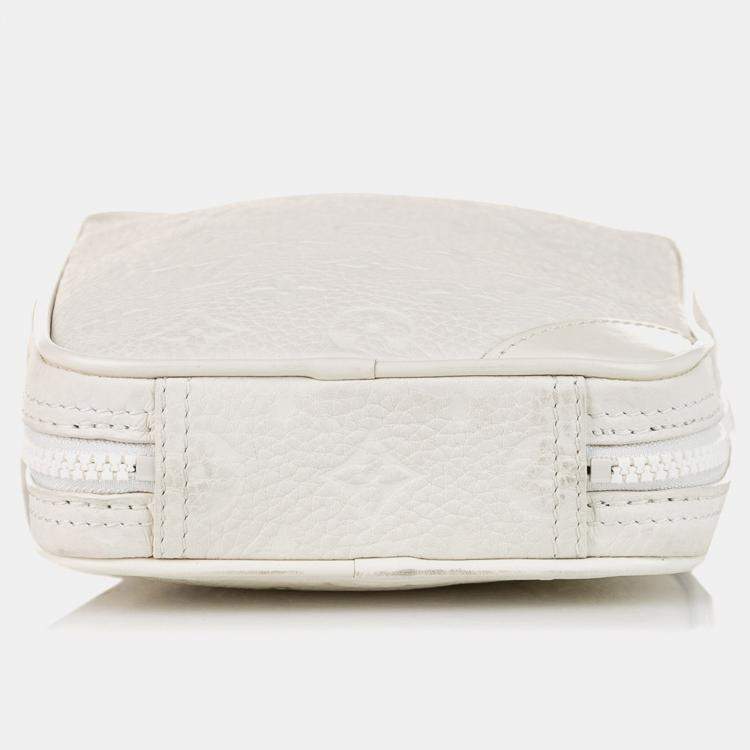 Pre Owned Louis Vuitton White Monogram Taurillon Utility Side 